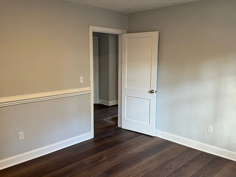 1404 Briarcliff Dr — Photo 7