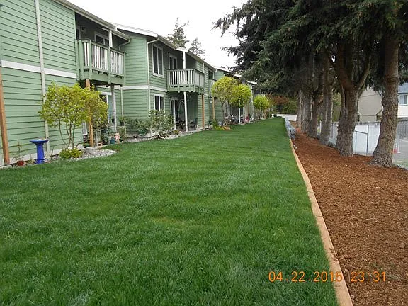 869 N Oak Harbor St #869 — Photo 4