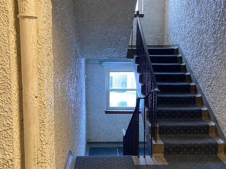 Flats at West End — Photo 16