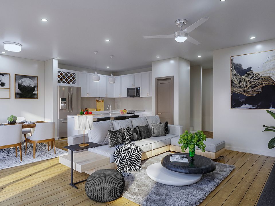 1st image of 1521 Lakefront Dr #201