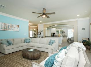 1008 Aspen Rd, Clear Lake Shores, TX 77565