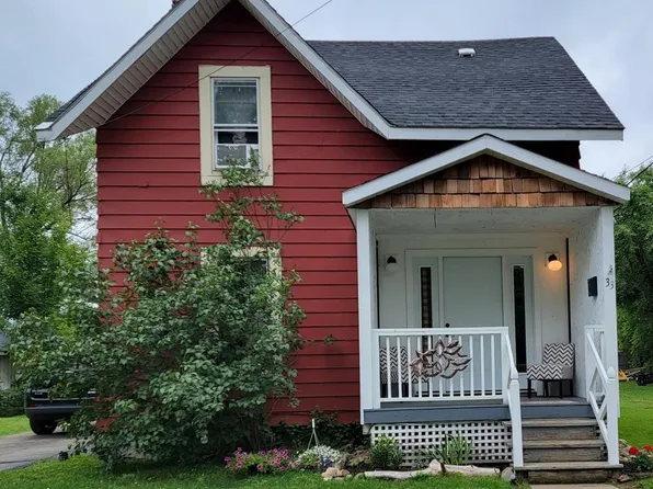 33 Water St, Tupper Lake, NY 12986