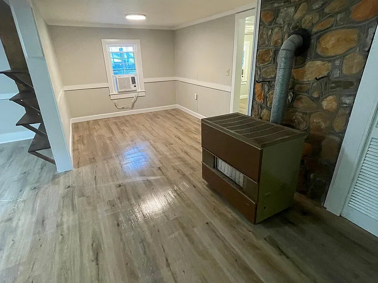 1635 Gibbs Shoals Rd — Photo 7