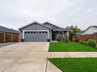 848 Trinity Way, Medford, OR 97501