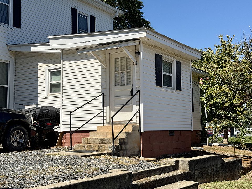 1st image of 169 Keys Ferry St #1