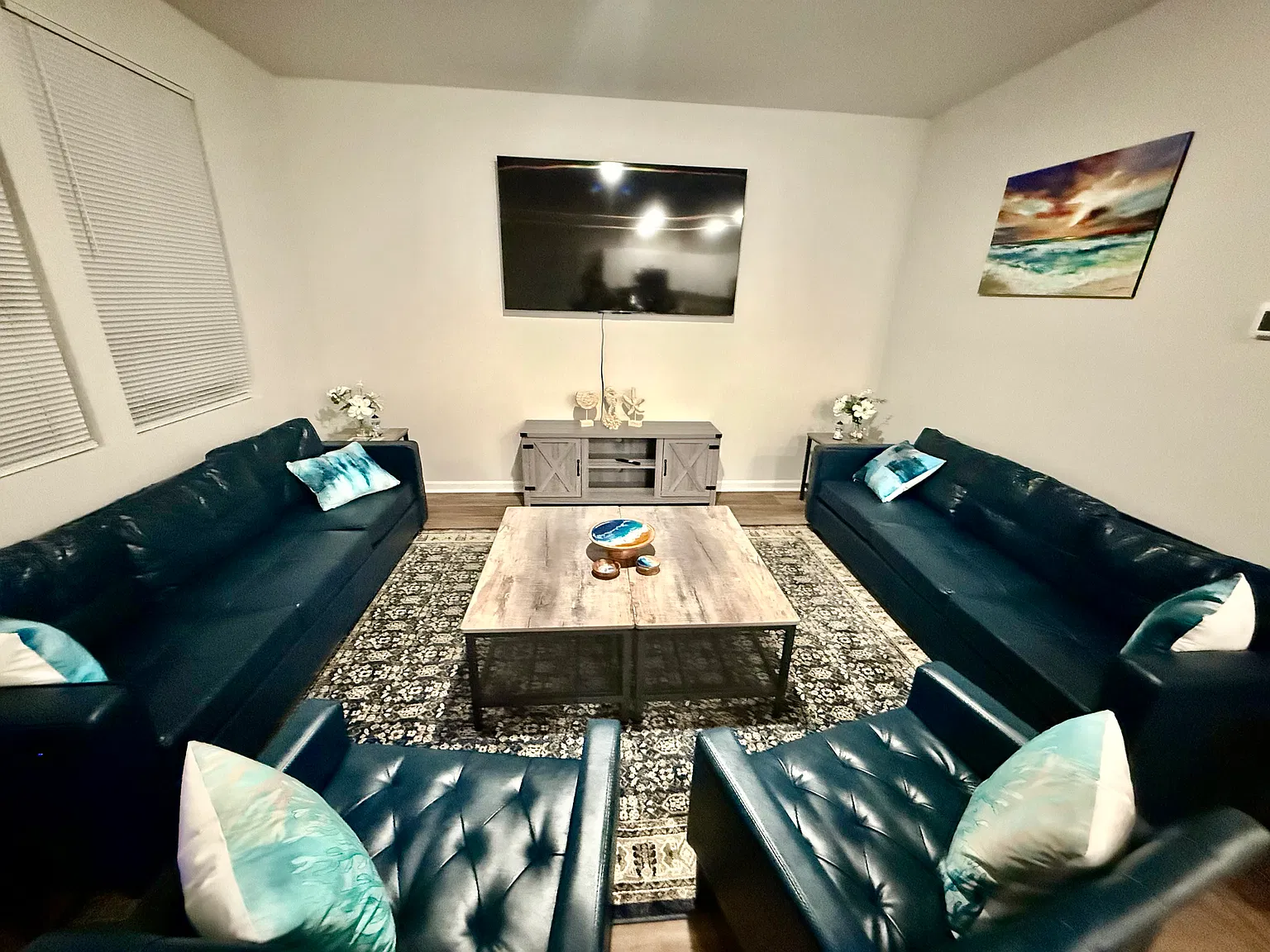 4 bed, 1835 sqft, $2,500 — Photo 4