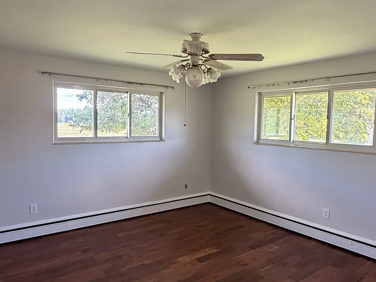 3071 N Eastman Rd — Photo 12