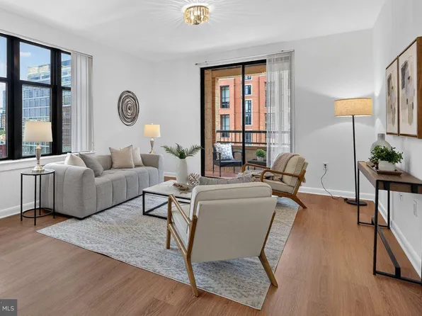 400 Massachusetts Ave NW APT 711, Washington, DC 20001