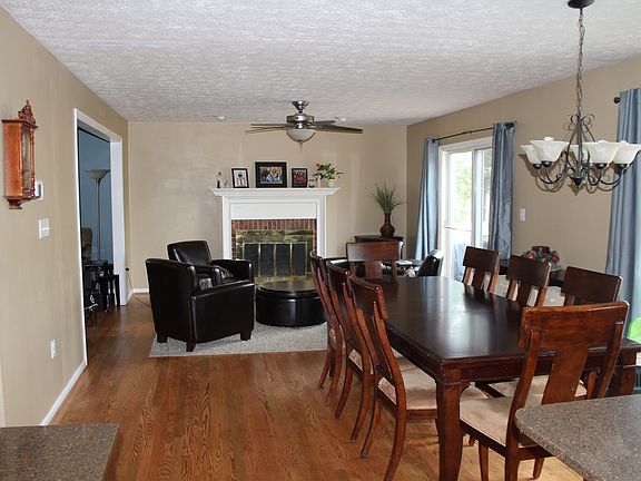 Kitchen & Living Room