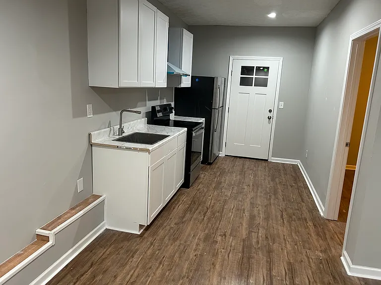 3637 Windmill Rd #2 — Photo 8