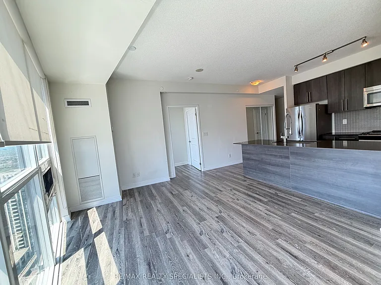 510 Curran Pl #3502 — Photo 19