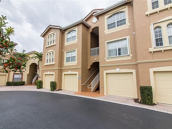 2nd image of 15630 Ocean Walk Cir APT 208