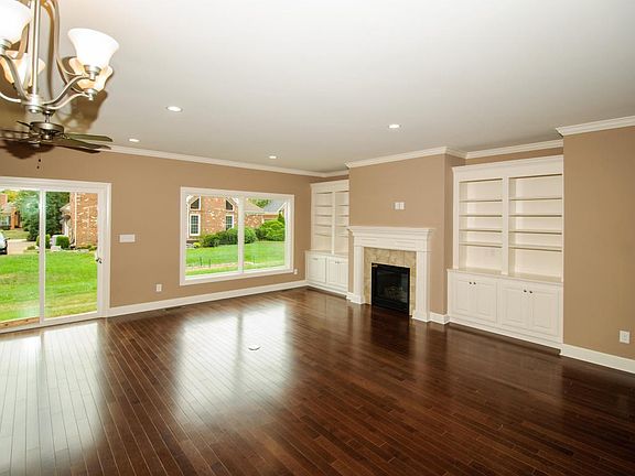 3612 Meridian Gardens-16