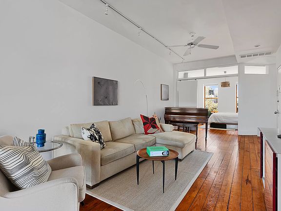 3rd image of 217 5th Ave APT 3
