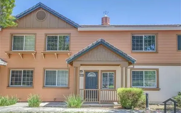 4 bed, 1700 sqft, $4,000 — Photo 1