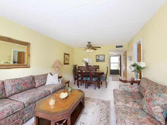 5th image of 3210 N Harbor City Blvd APT 113