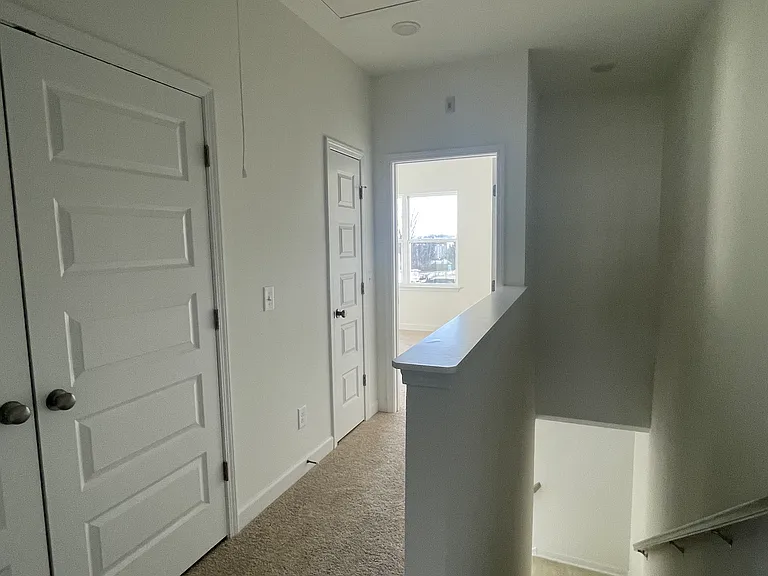 153 Bess Blvd — Photo 20