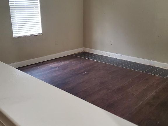 5th image of 1871 Kendalia Ave #B
