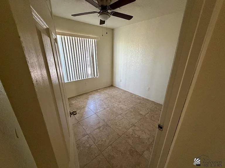 11251 E 27th Pl — Photo 14