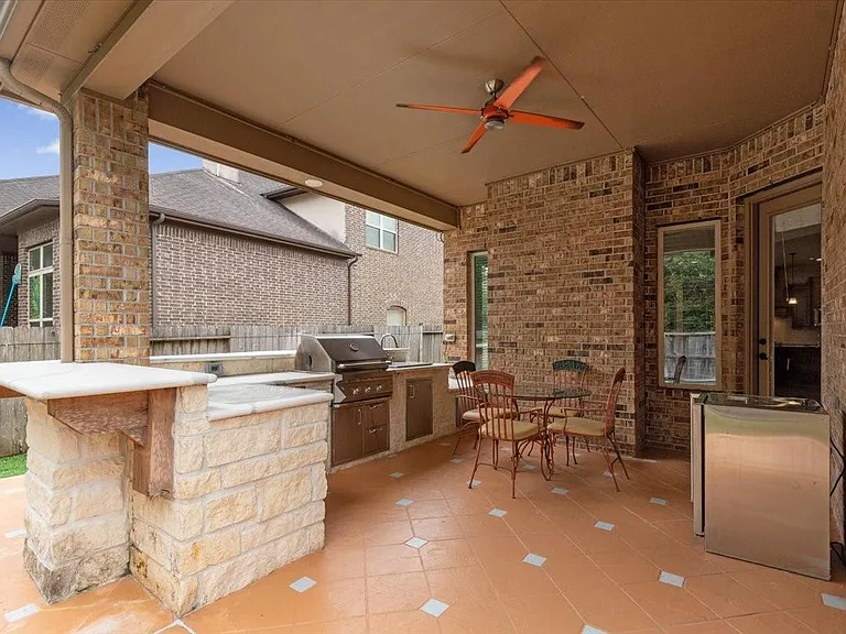 23034 Creek Park Dr — Photo 49