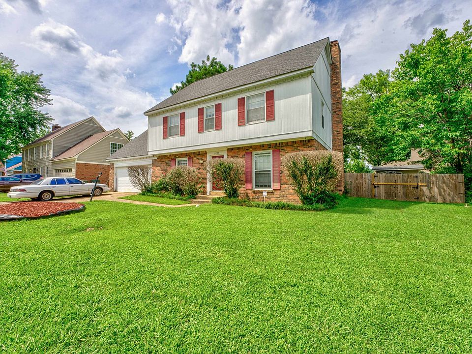 1st image of 2834 Lanthorn Dr