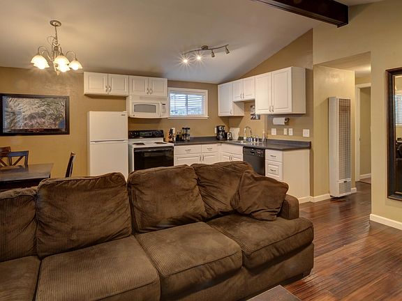 5th image of 861 S Shore Dr #A