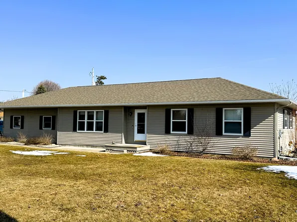 1014 Timberline Trl, Gaylord, MI 49735