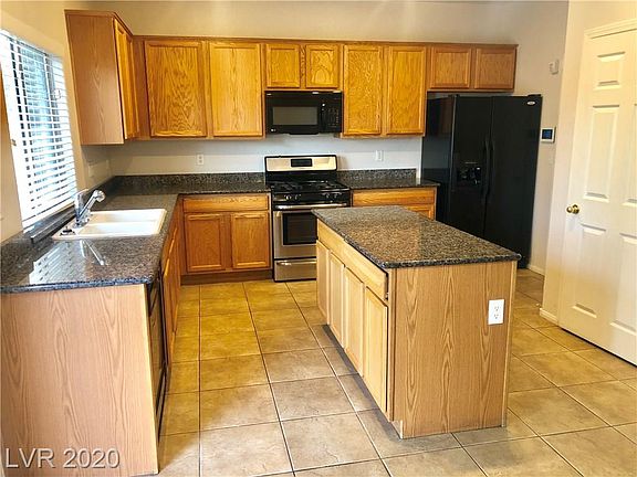 5th image of 5612 Hannah Gordon Ct