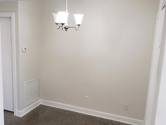 4th image of 3637 S Olive Ave #4
