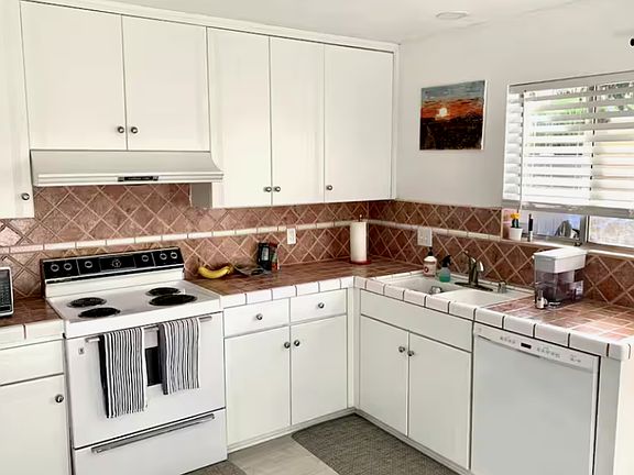 5th image of 1268 E Ramon Rd #21