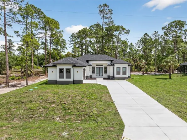 119 Wellington Ave, Lehigh Acres, FL 33936