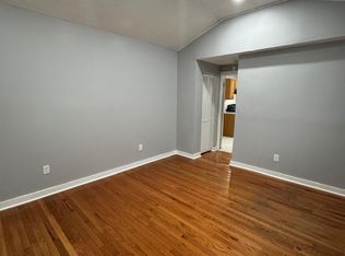352 Howard Ave APT 1, New Haven, CT 06519