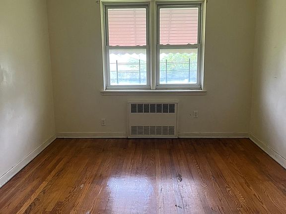 3rd image of 2171 Ford St Floor 1