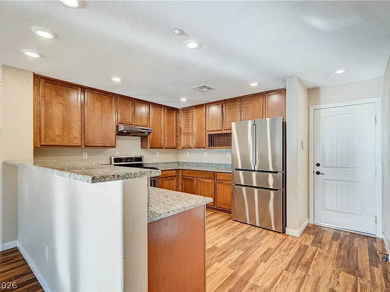 2054 Waterlily View St — Photo 2