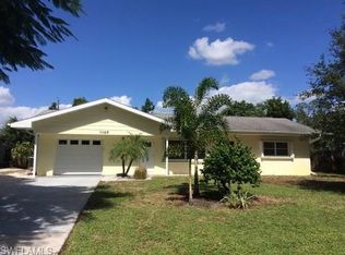 1165 Lastrada Ln, Naples, FL 34103