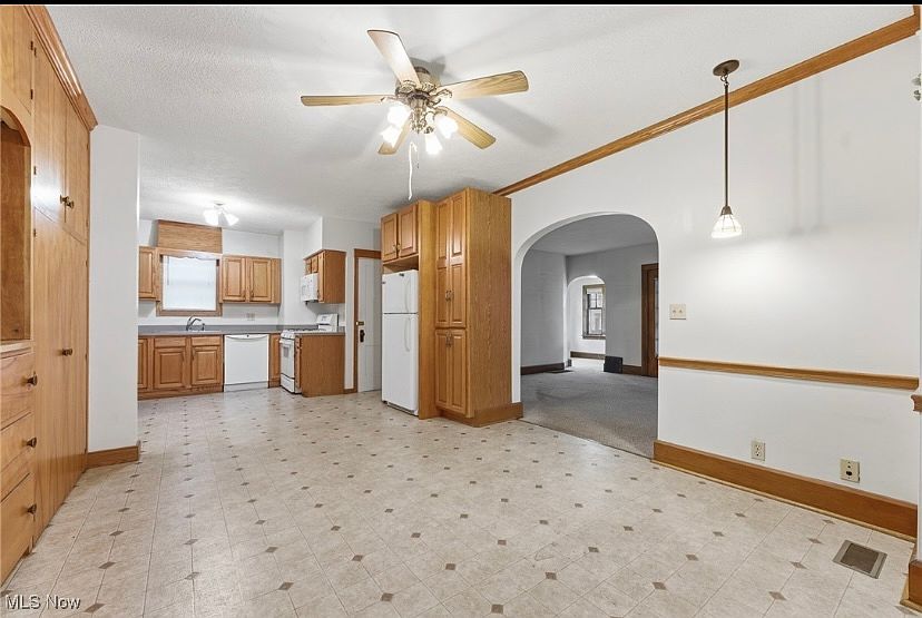 1st image of 1433 17th St NW #1