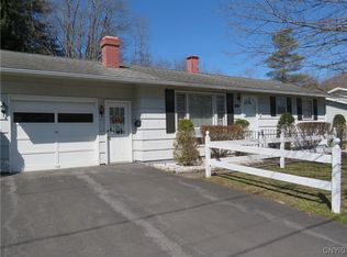 111 Hardcastle Ave, Whitesboro, NY 13492