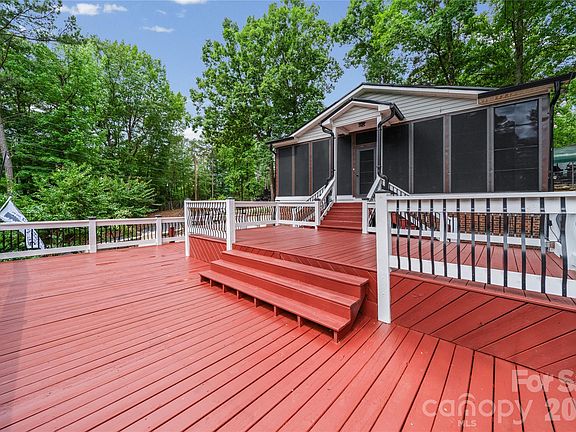 2nd image of 278/280 Lake Tillery Trl