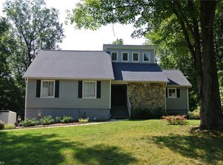 186 Hunters Ridge Rd, Winston Salem, NC 27103