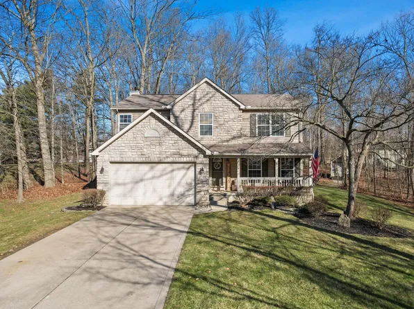 467 Apple Blossom Rd, Pataskala, OH 43062
