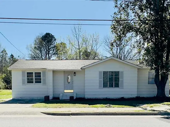 310 N Brockington St, Timmonsville, SC 29161