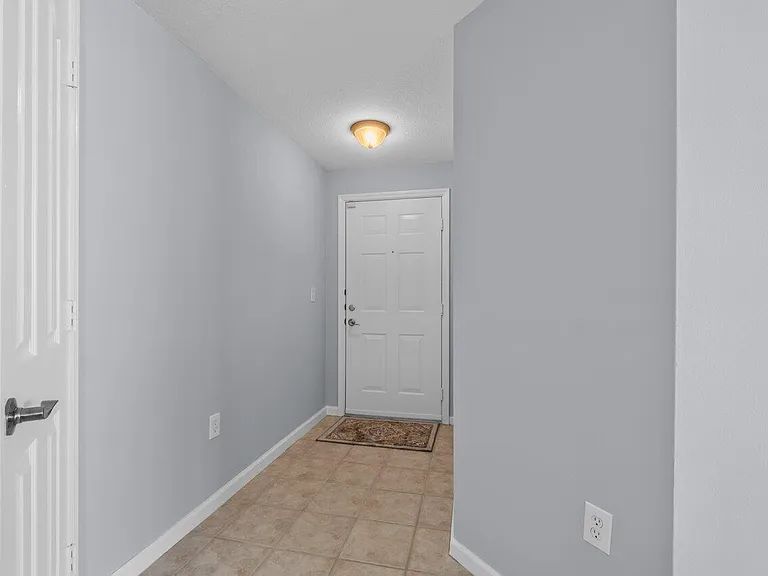 276 Murcia Dr #213 — Photo 4