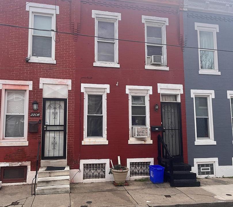 1st image of 2210 Greenwich St