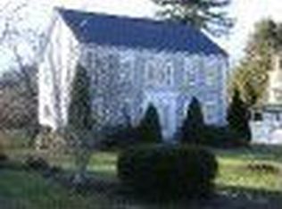 8 Grove Ave, Madison, CT 06443