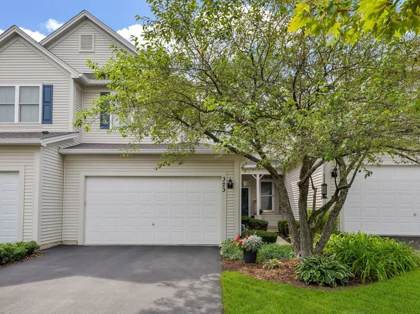 323 Fairmont Ct, Saint Charles, IL 60175
