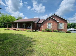 8115 Spring Hollow Rd, Lafayette, TN 37083