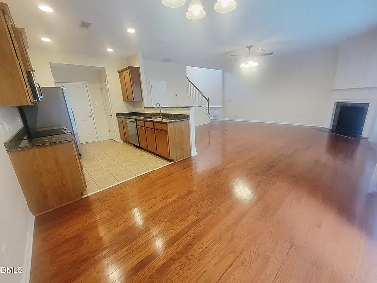 8706 Wild Magnolia Dr — Photo 10