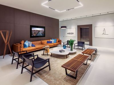 300 Biscayne Boulevard Way, Miami, FL, 33131