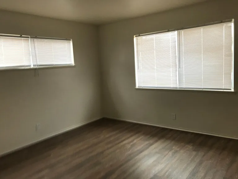 26123 Anawood Pl — Photo 14