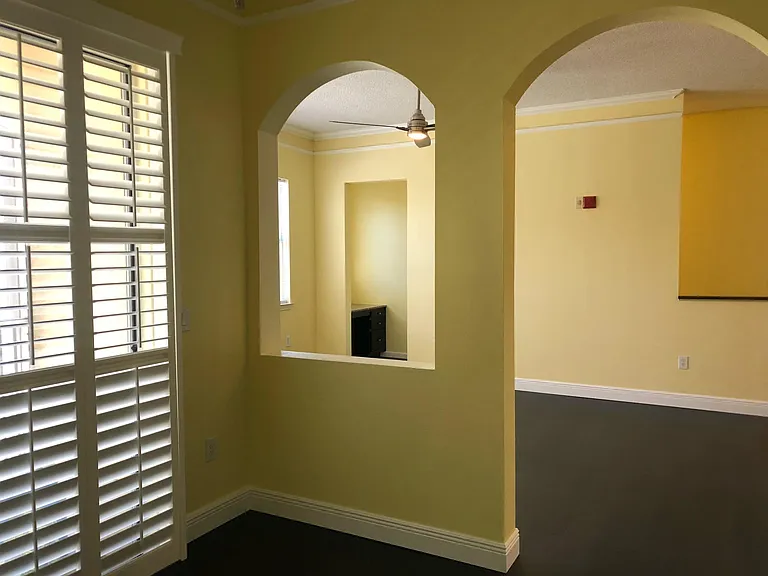 12025 Villanova Dr #10 — Photo 8